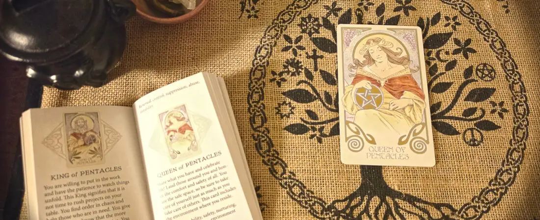 The Beginner’s Tarot Starter Kit: Everything You Need to Begin Reading