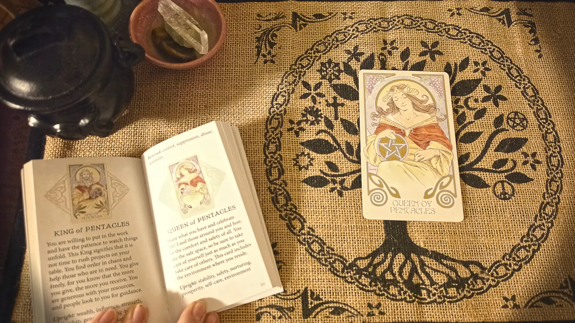 The Beginner’s Tarot Starter Kit: Everything You Need to Begin Reading